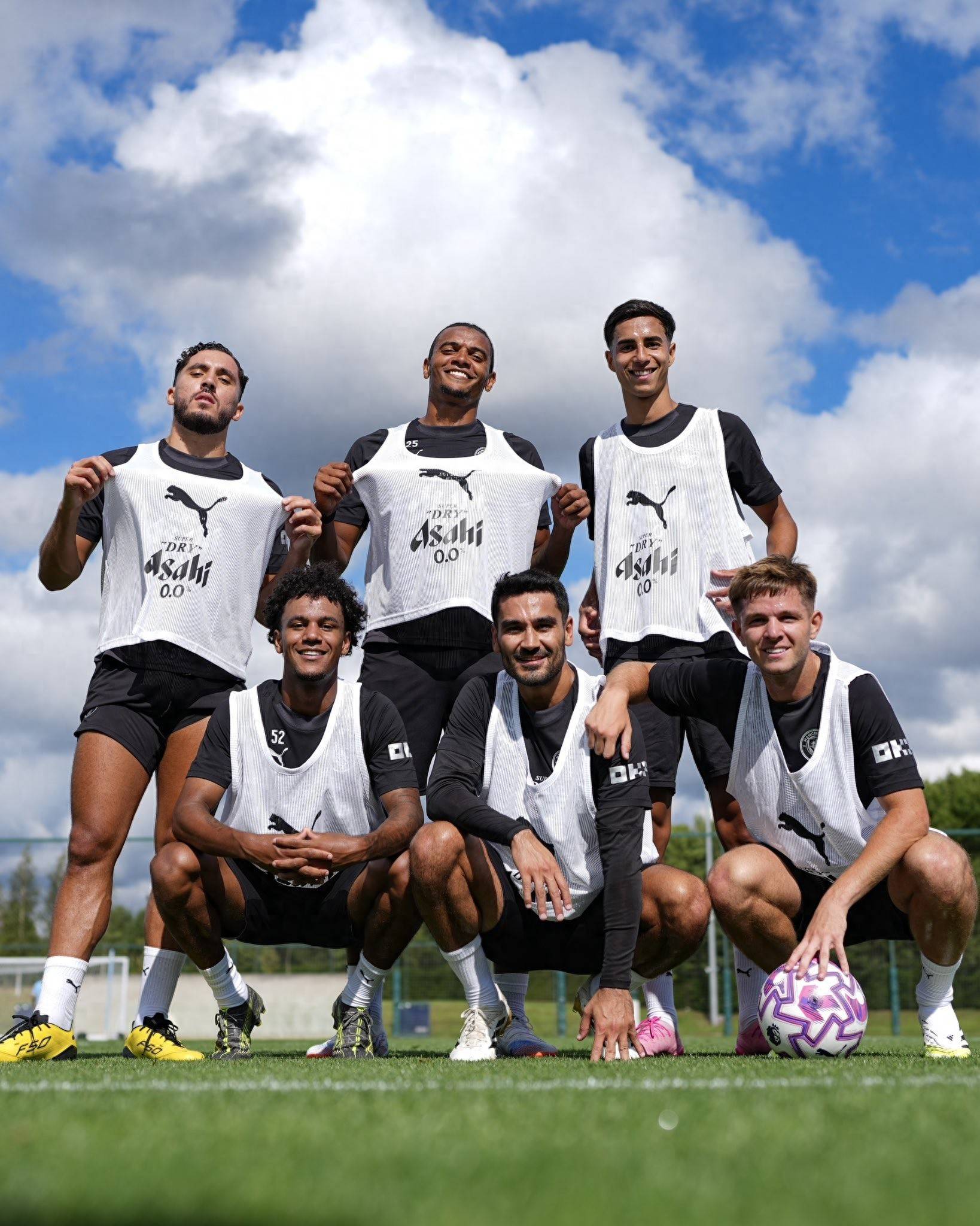 足球欧洲金童奖结果揭晓，新科得主含泪发声