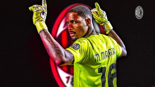 巧合！库里兄弟二人勇士生涯首秀均砍下14分