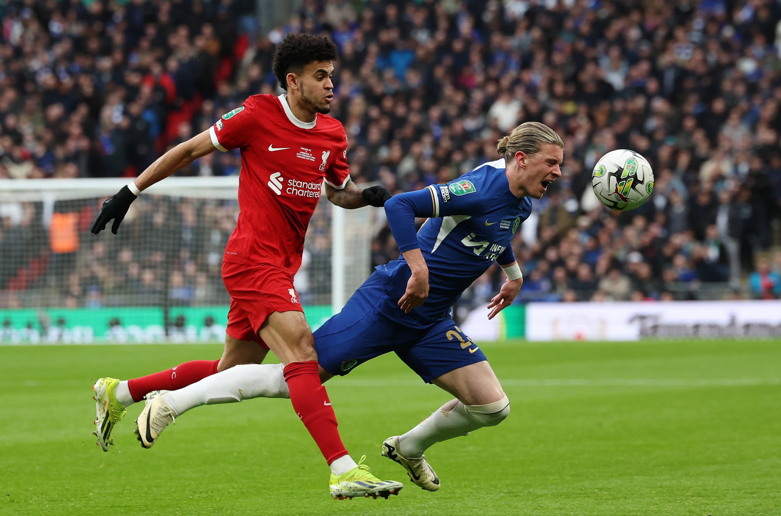 新鹏城vs成都：三外援PK四外援，韦世豪、杨明洋出战