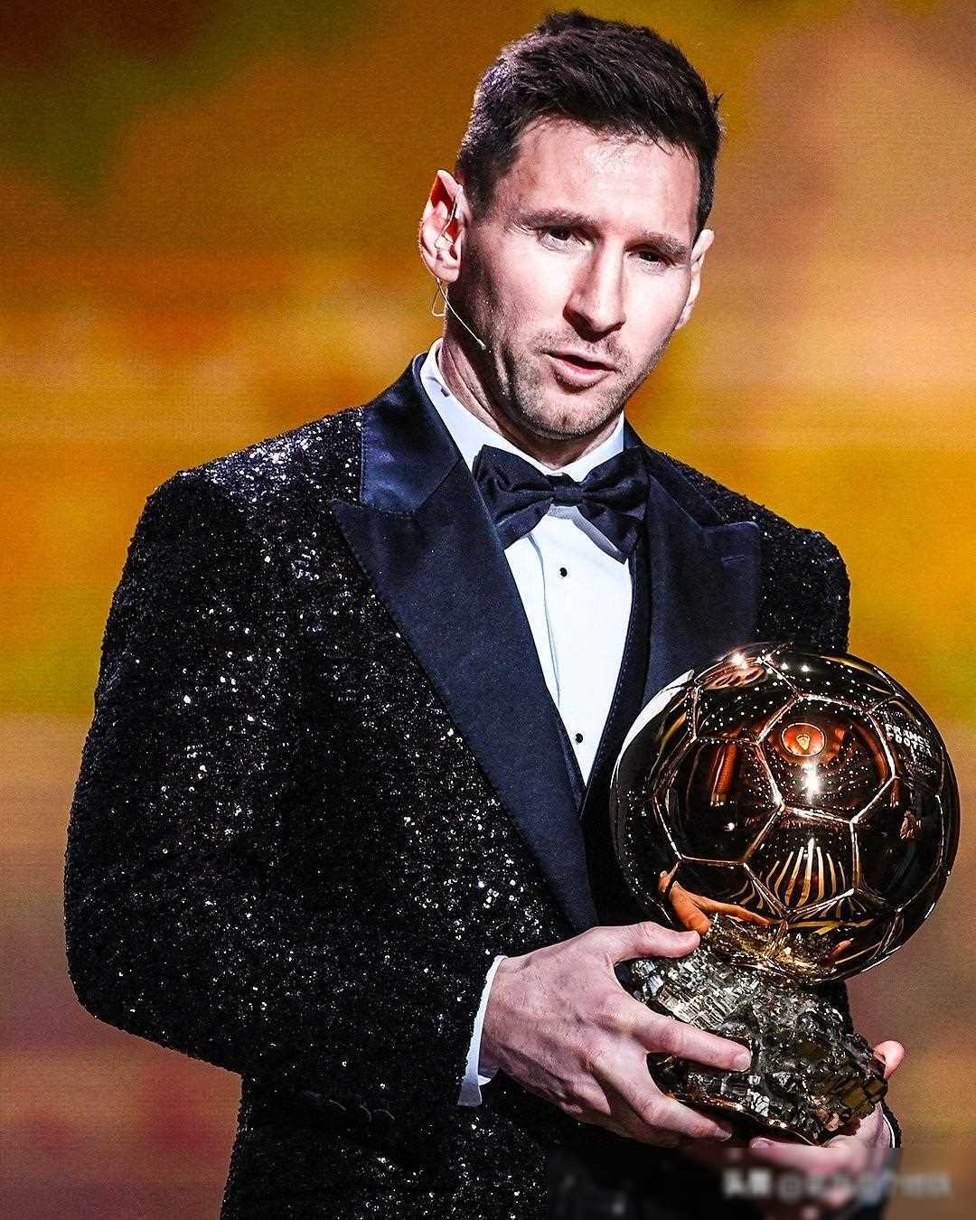 利物浦头号球星萨拉赫与主教练关系破裂，球队会如何处理这两人？