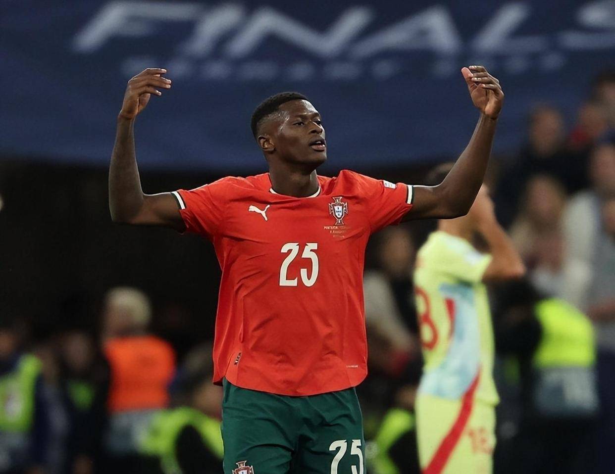 巴萨客场89-79力克红星！克莱本轰22分率队攻陷贝尔格莱德