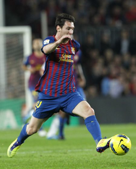 康宁汉姆29+10+8率队大胜，个人高效砍下准三双