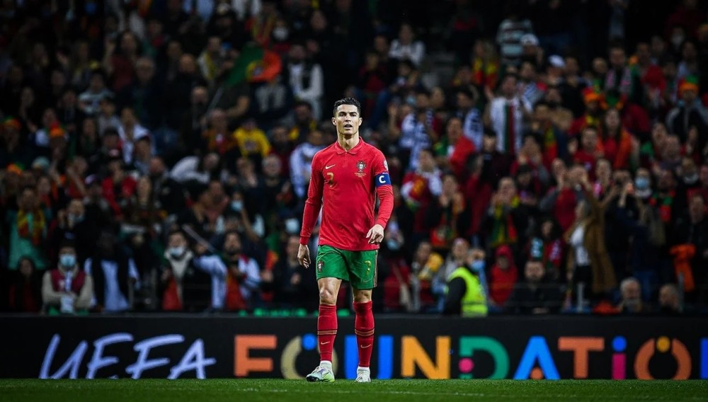 德甲官博祝贺邵佳一：期待邵佳一带领中国国家队走向更高舞台