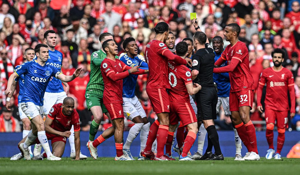 米兰助教自嘲：险些搞砸比赛 盼主帅早日复出