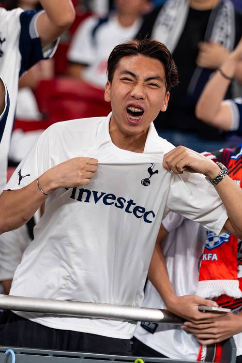 梅开二度+绝杀，C罗当选利雅得胜利vs费哈全场最佳球员